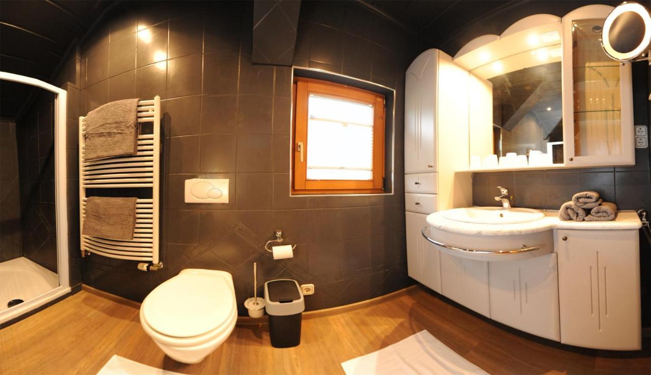 Chalet Gloria - Doppel- Und Mehrbettzimmer Fusch an der Glocknerstraße Eksteriør bilde